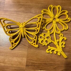 Vintage Homco Yellow Butterfly and Flower Wallhangings